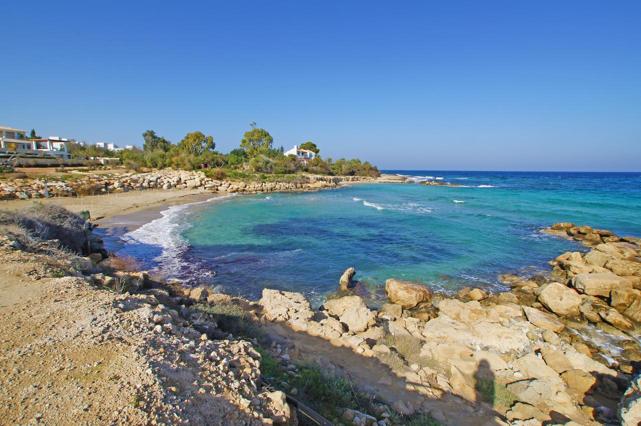 Amber - Coralli Beachfront Apartment Protaras Exterior foto